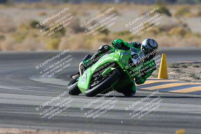 media/Nov-16-2024-CVMA (Sat) [[0e4bb1f32f]]/Race 8-Supersport Middleweight/